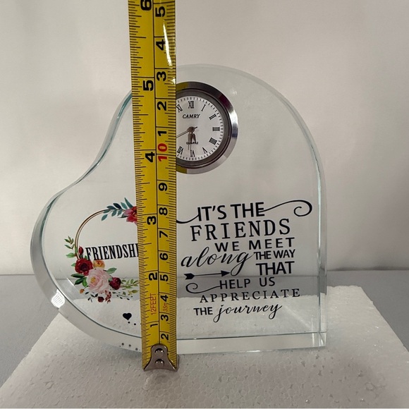 Heart-Shaped Glass Clock with Floral Design - Picture 3 of 4